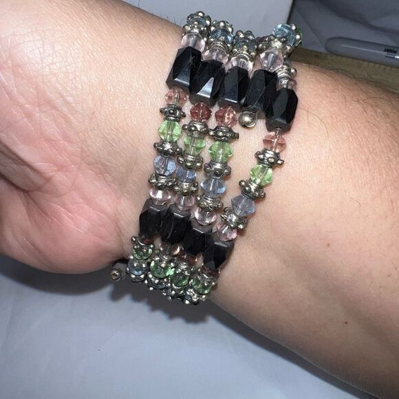 Magnetic Hematite and Faceted Bead 36” Strand Used in Various Configurations - Picture 8 of 9